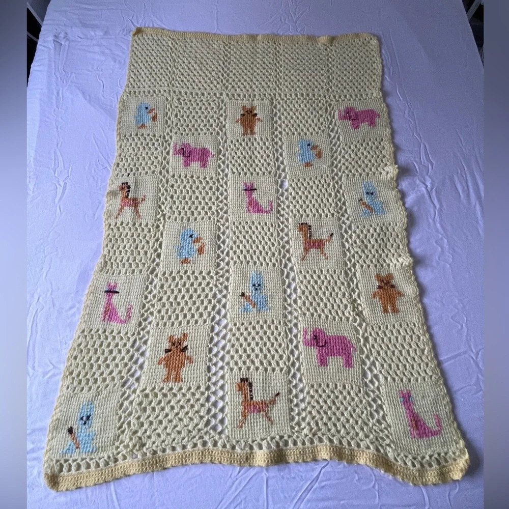 Vintage Handmade Yellow Crochet Baby Blanket Animal Cat Rabbit Elephant